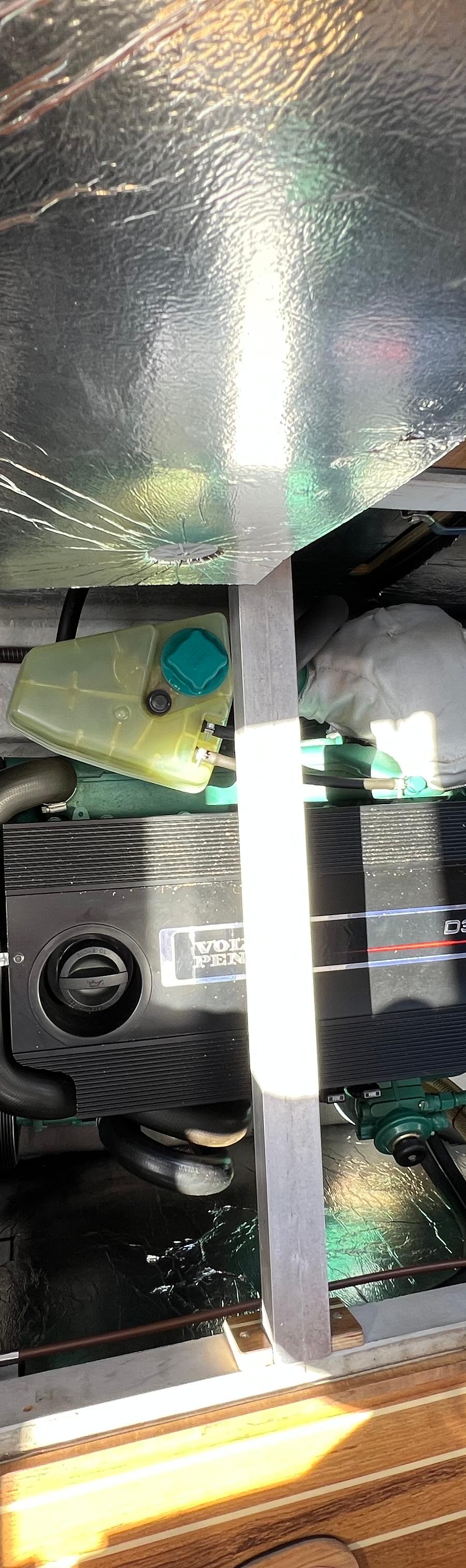 Agder 950 HT - Motorruim met Volvo Penta D3-130 motor