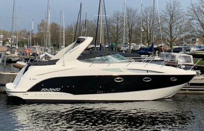 Bayliner 320