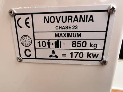 Novurania Chase 23