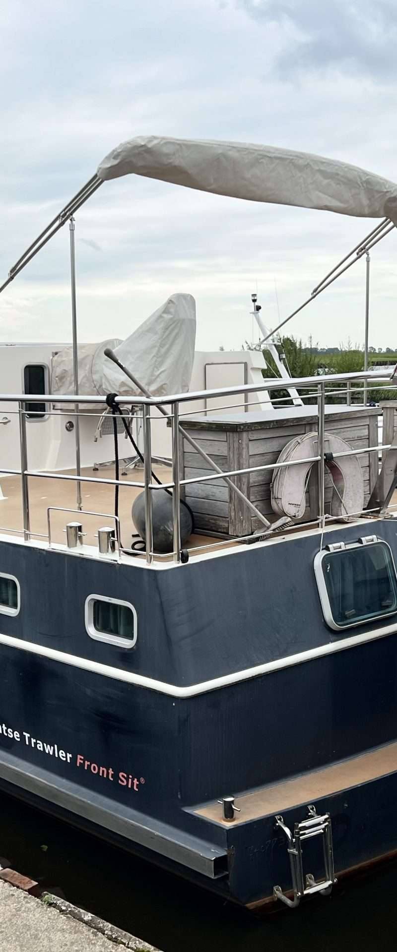 Drentse Trawler Front Sit