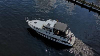 Marex 280 Holiday Hardtop foto 2